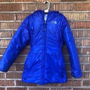 Reversible (Royal/Light Blue) North Face Girls Coat Small (7/8).